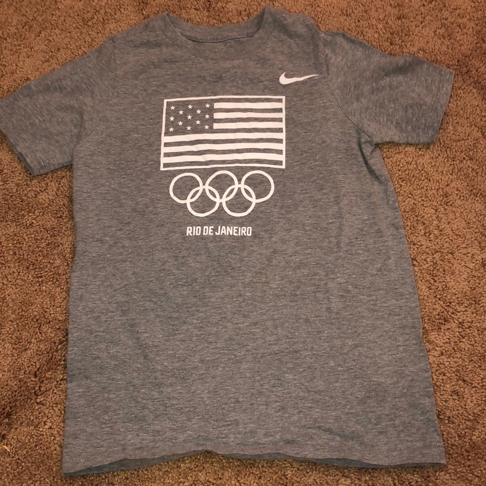Boys Nike Rio De Janeiro Olympic Tee - Size small